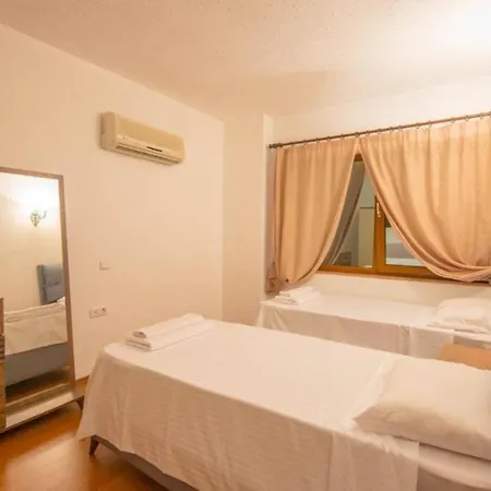 Вилла Sleeps 8, Close To Sea With A Private Pool - Awz 261 Мармарис
